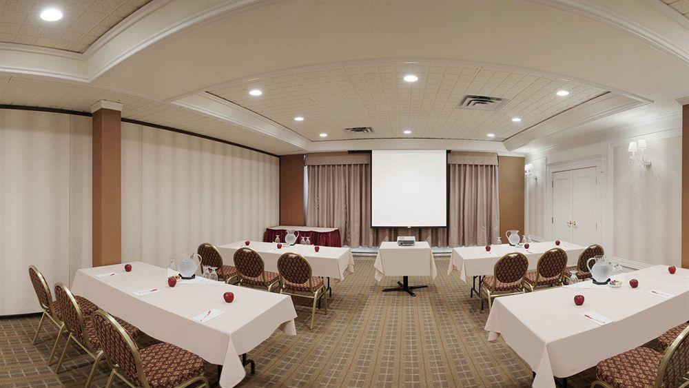 Ramada By Wyndham 3* St. John's